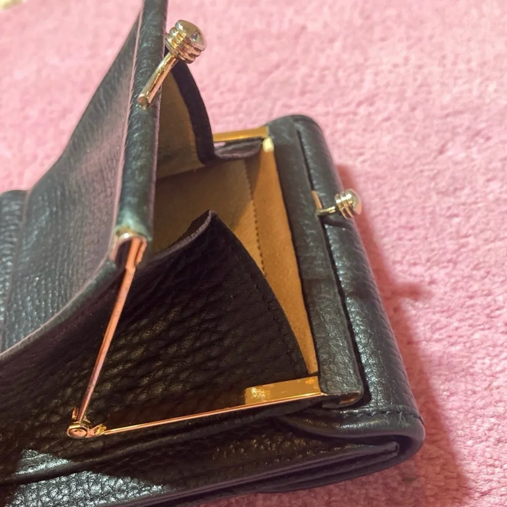 Vintage Dooney and Bourke Black Pebbled Leather Wallet/Kiss Lock Coin Section